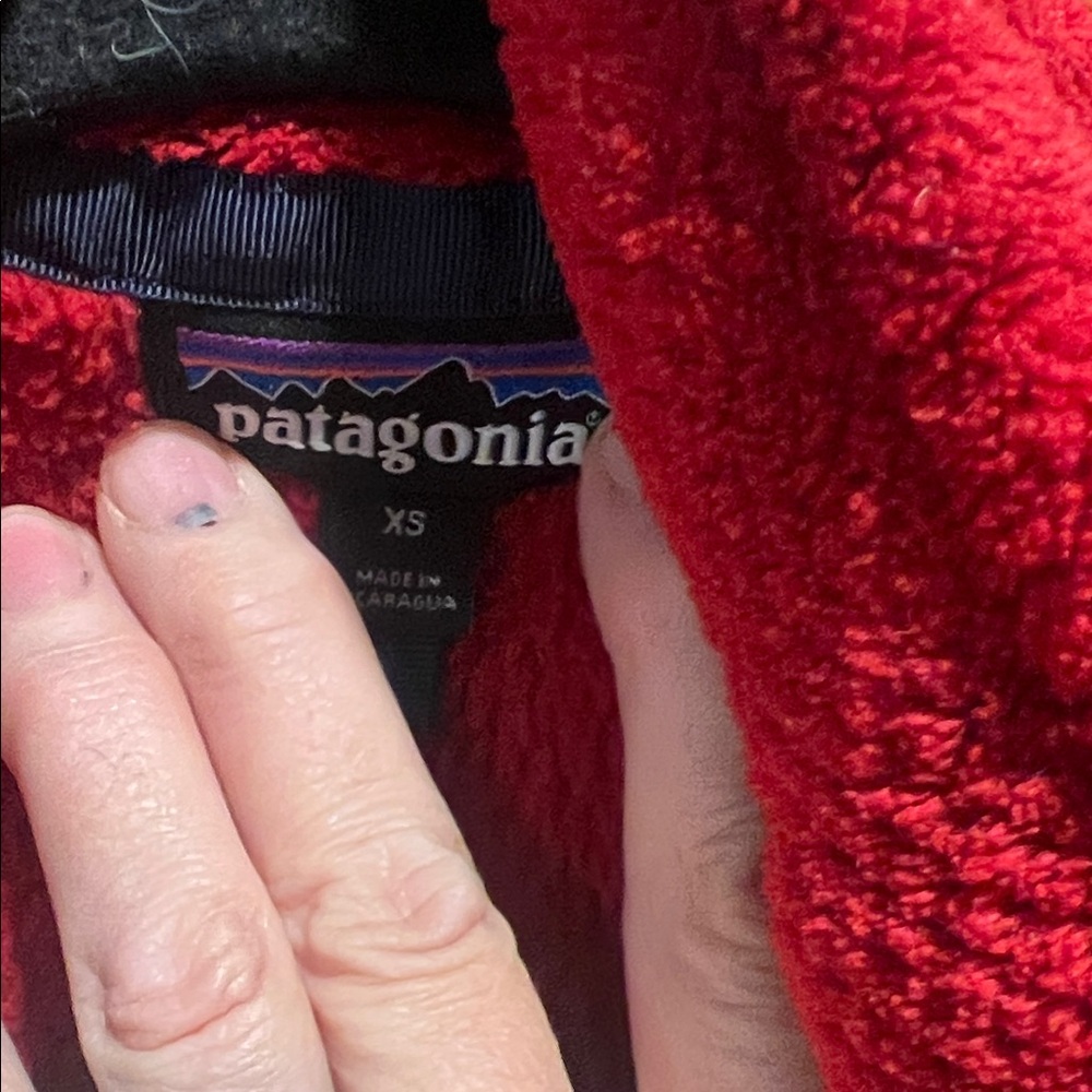 Patagonia Vibrant Red Fleece Jacket Size XS - Picture 2 of 6